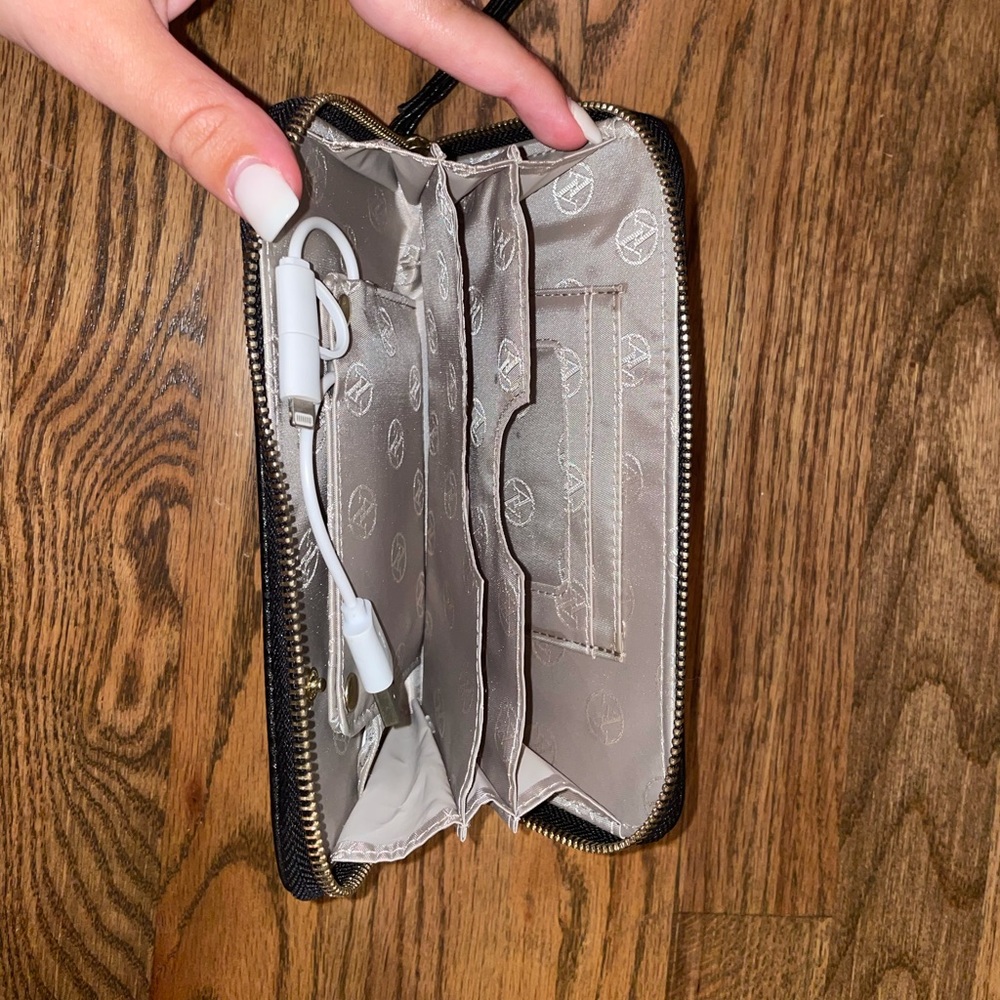 Never used - Picture 3 of 4